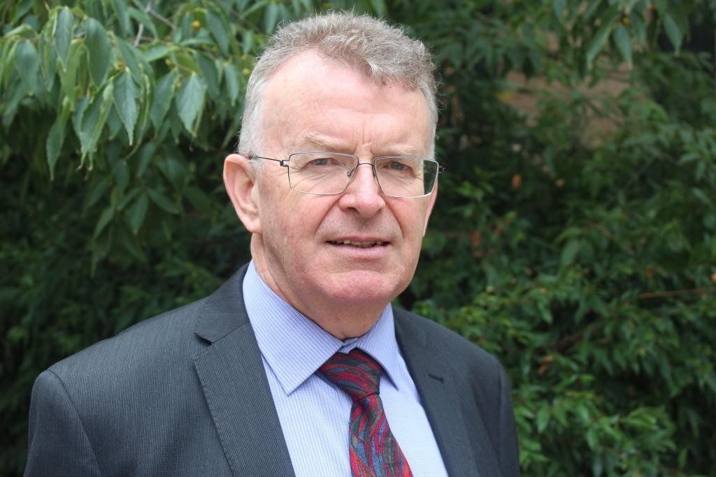 Dr. Greg Adamson